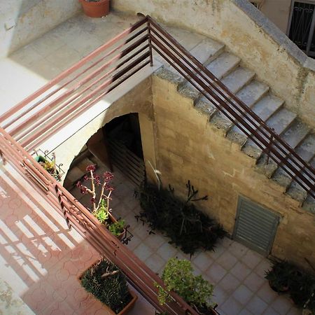 Dimora Vico Dei Nohi Bed and Breakfast Lecce Eksteriør billede