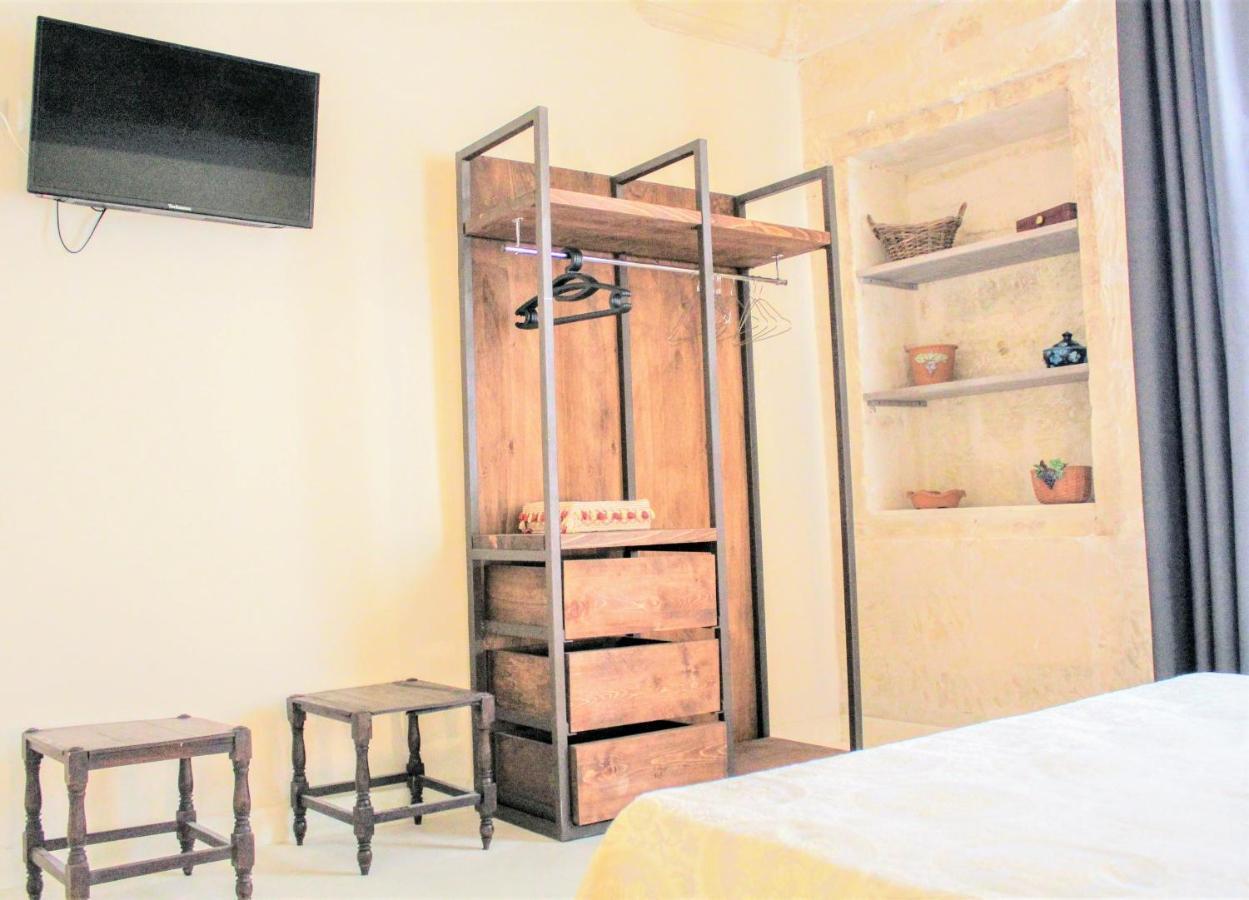Dimora Vico Dei Nohi Bed and Breakfast Lecce Eksteriør billede